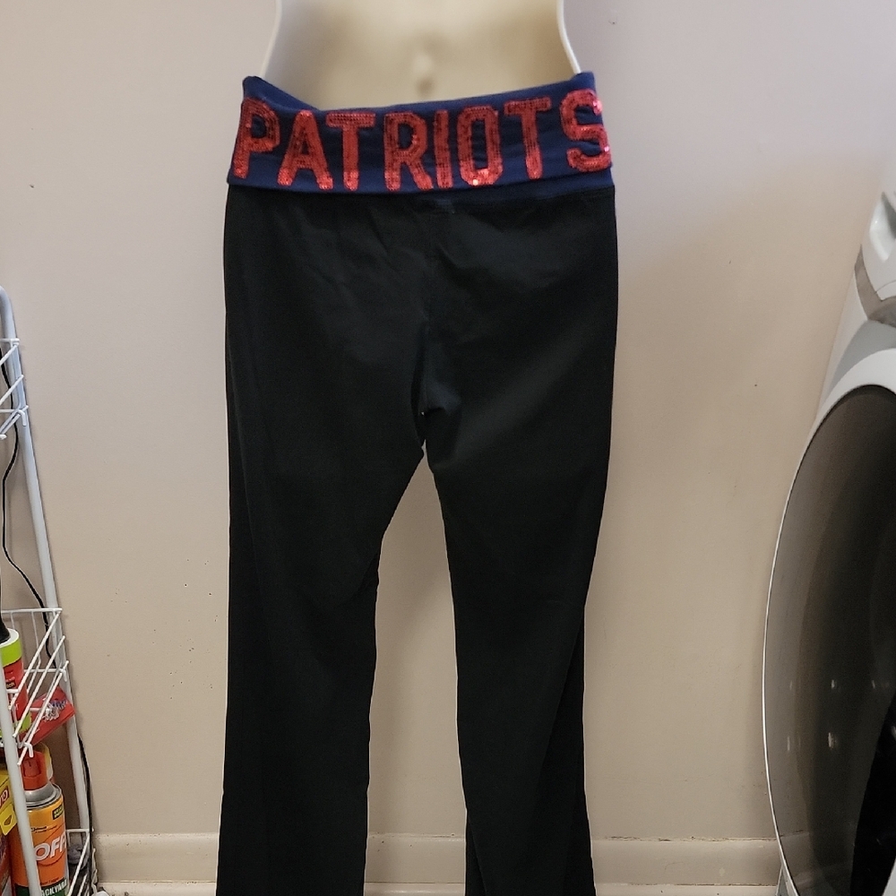 PINK NFL by Victoria Secret Misses Size Small Fold Over Yoga Pants PATRIOTS